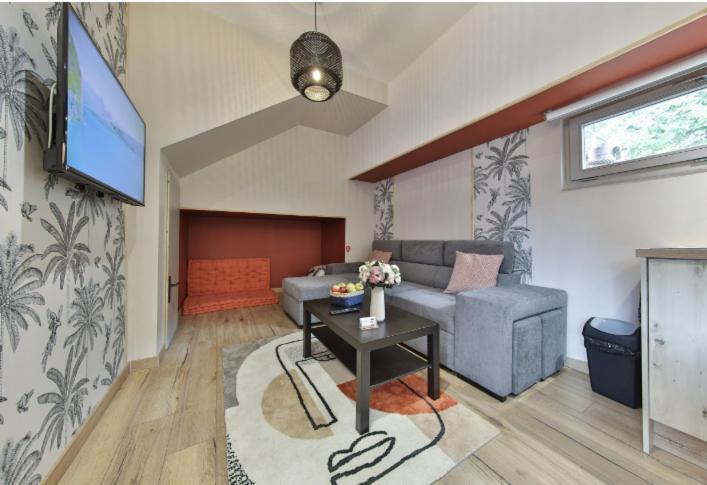 La Peniche De Fabrice Avec Jacuzzi Privatif Apartment Strasbourg Phòng bức ảnh